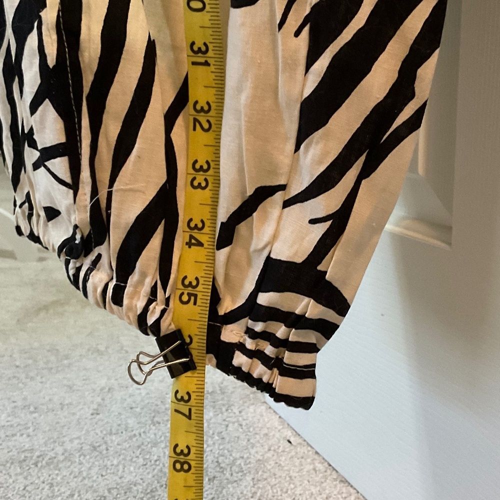 Rachel Zoe Plus Linen Blend Drawstring Cargo Joggers Size 1X Black/Khaki - Picture 4 of 11